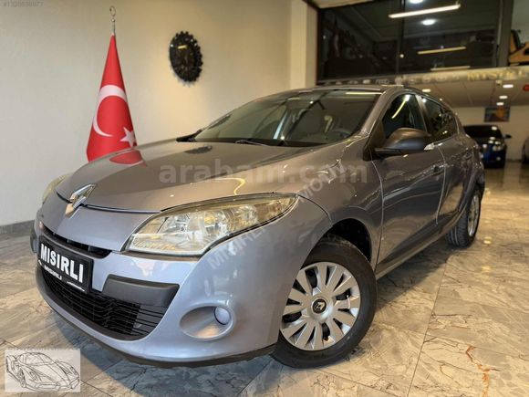 2011 MODEL 1,5 DİZEL MEGANE
