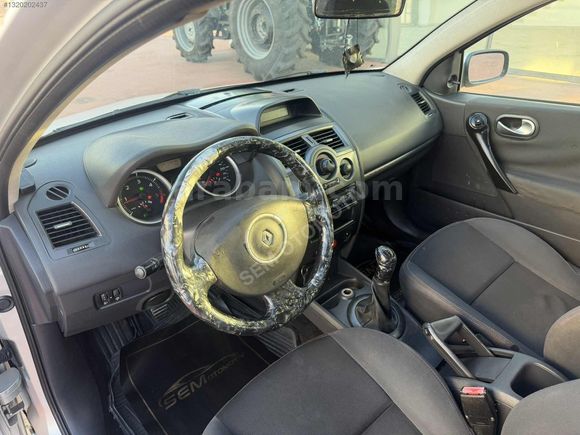 SEM OTOMOTİV'DEN DEĞİŞENSİZ MEGANE!!
