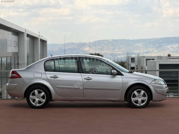 SEM OTOMOTİV'DEN DEĞİŞENSİZ MEGANE!!