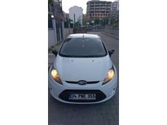 Sahibinden Ford Fiesta 1.4 TDCi Trend 2012 Model  150.000 km Beyaz