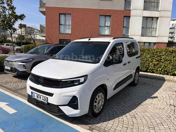 SAHİBİNDEN HATASIZ BOYASIZ 2025 MODEL FATURALI OPEL COMBO