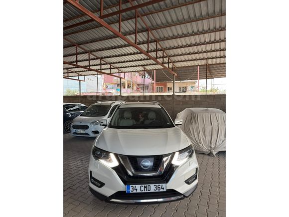 Sahibinden Nissan X-Trail 1.6 dCi Platinum 2018 Model  82.000 km Beyaz