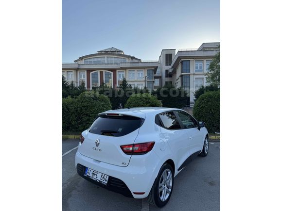2018 MODEL 1.5 DCİ TEK PARÇA BOYALI CLİO 