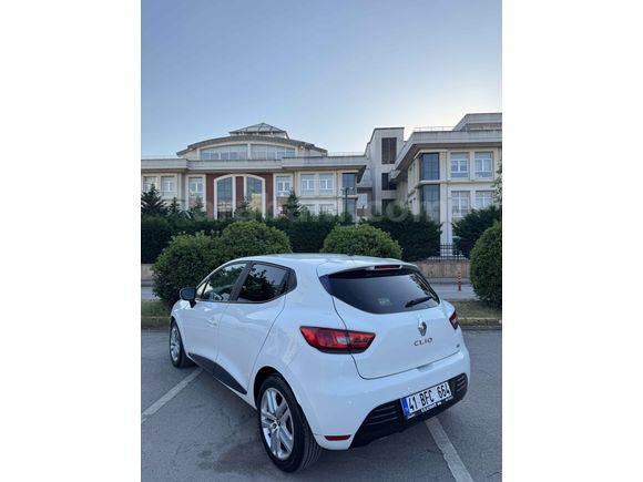 2018 MODEL 1.5 DCİ TEK PARÇA BOYALI CLİO 