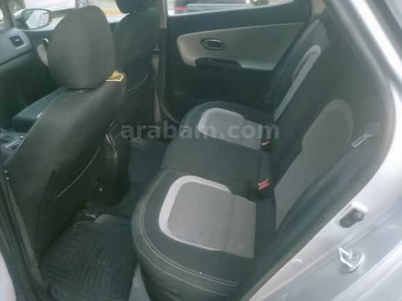 Sahibinden Kia Ceed 1.6 CRDi Concept Plus 2013 Model