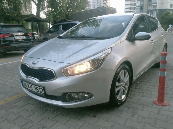 Sahibinden Kia Ceed 1.6 CRDi Concept Plus 2013 Model