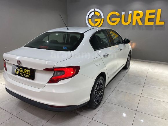 otomobil Fiat Egea 1.5 T4 Hibrit Easy