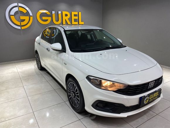 otomobil Fiat Egea 1.5 T4 Hibrit Easy