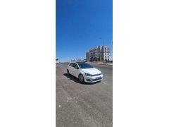Sahibinden Volkswagen Golf 1.6 TDi BlueMotion Highline 2015 Model  230.000 km Beyaz