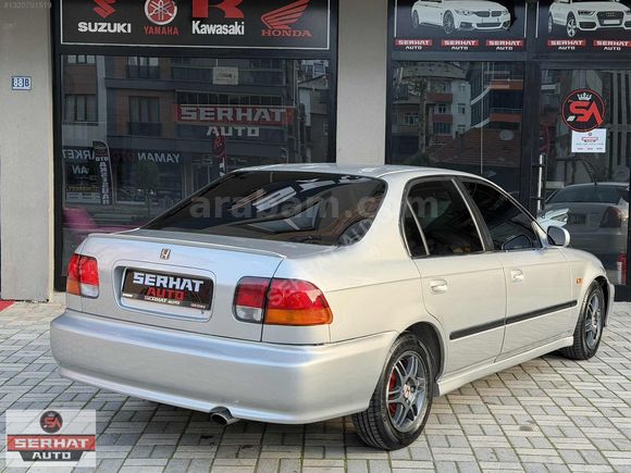SERHAT AUTO'DAN 2000 MODEL HONCA CİVİC İES1.6 TAM GÜVENLİK PAKET