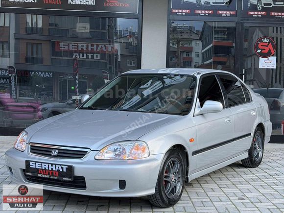 SERHAT AUTO'DAN 2000 MODEL HONCA CİVİC İES1.6 TAM GÜVENLİK PAKET