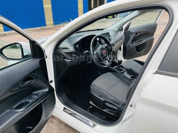 Galeriden Fiat Egea 1.4 Fire Easy Plus 2022 Model Kütahya