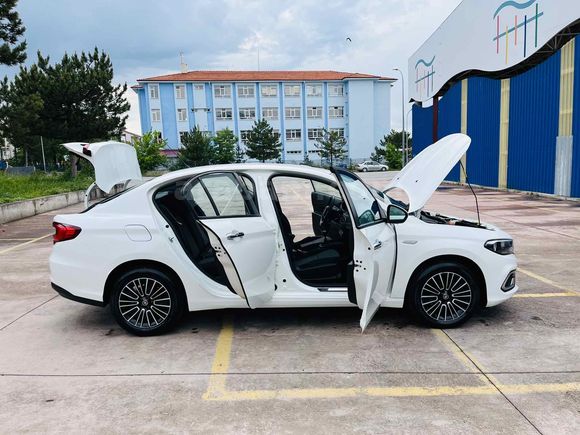 Galeriden Fiat Egea 1.4 Fire Easy Plus 2022 Model Kütahya