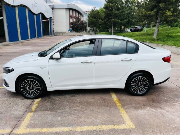 Galeriden Fiat Egea 1.4 Fire Easy Plus 2022 Model Kütahya
