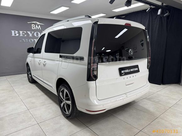 BEYOĞLU MOTORSTAN HATASIZ CAM TAVANLI DÜŞÜK KM OTOMATİK