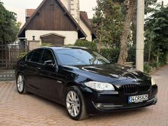 DOĞUBEY'DEN F10 520d TEK DEĞİŞEN AMBİYANS CARPLAY SUNROOF
