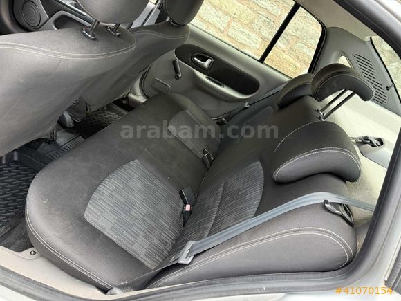 BARDAK AUTO'DAN 3 PARÇA BOYALI DİZEL 260.000 KM SYMBOL FULL+FULL