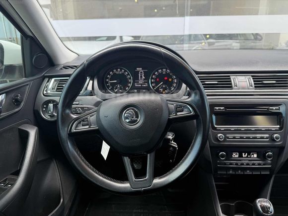 2015 SKODA RAPİD 1.6 CR TDI 185.000KM