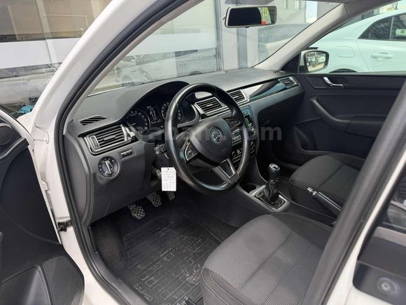 2015 SKODA RAPİD 1.6 CR TDI 185.000KM