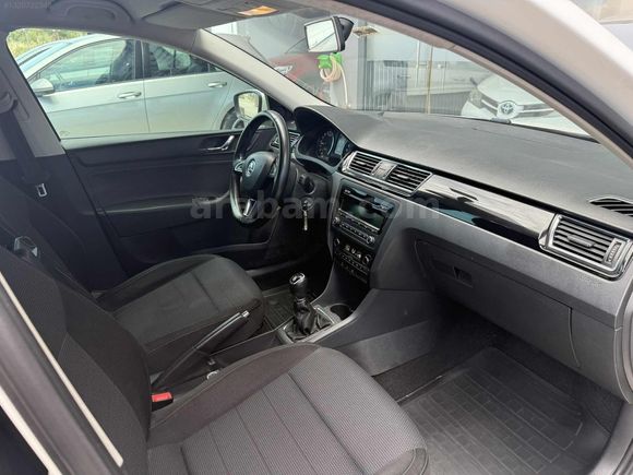 2015 SKODA RAPİD 1.6 CR TDI 185.000KM