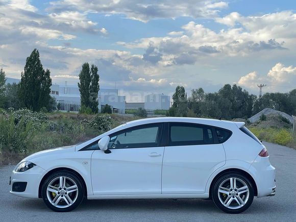 2012 MODEL  LEON 1.6 DİZEL OTOMATİK DSG 7 İLERİ
