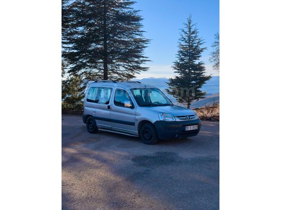 Sahibinden Peugeot Partner 1.9 D Profil 2004 Model  229.000 km Gri
