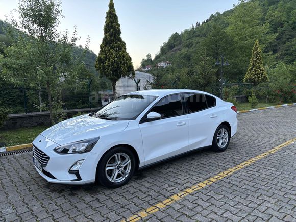 Sahibinden Ford Focus 1.5 TDCi Trend X 2020 Model 