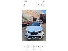 Sahibinden Renault Megane 1.3 TCe Touch 2025 Model  3.000 km Beyaz