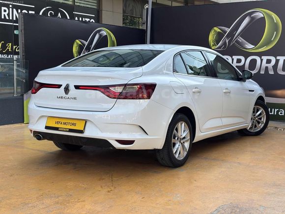 2020 MEGANE 1.5 BLUEDCI TOUCH İLK ELDEN BAYİ ÇIKIŞLI GARANTİLİ