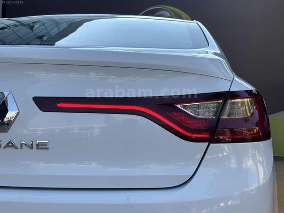 2020 MEGANE 1.5 BLUEDCI TOUCH İLK ELDEN BAYİ ÇIKIŞLI GARANTİLİ