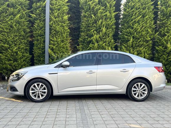 FORS OTOMOTİVDEN megan 1.5 blue DCI Touch paket
