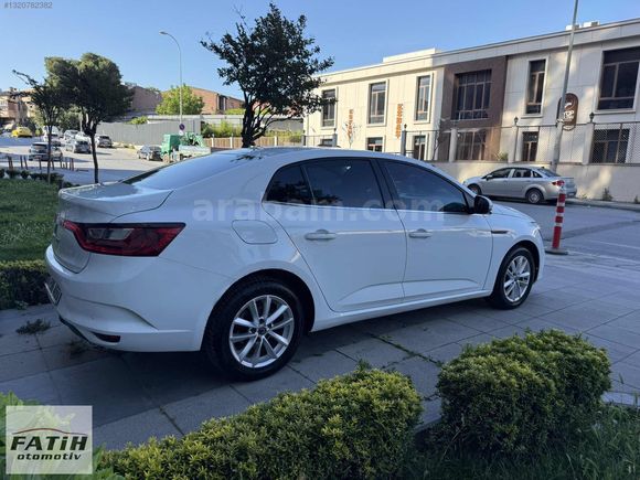 2020 MODEL RENOULT MEGANE 1.5 DCİ OTOMATİK TOUCH PAKET EMSALSİZ