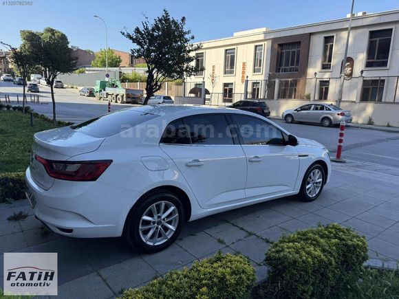 2020 MODEL RENOULT MEGANE 1.5 DCİ OTOMATİK TOUCH PAKET EMSALSİZ