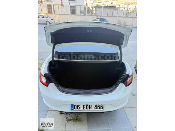 2020 MODEL RENOULT MEGANE 1.5 DCİ OTOMATİK TOUCH PAKET EMSALSİZ