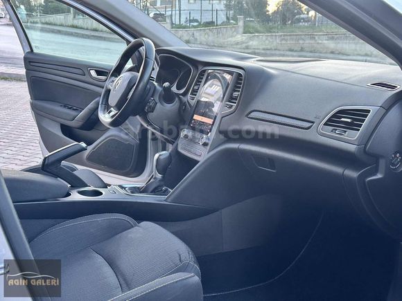 2020 MODEL RENAULT MEGANE 1.5 TOUCH 115 HP OTOMATİK 103 BİNDE
