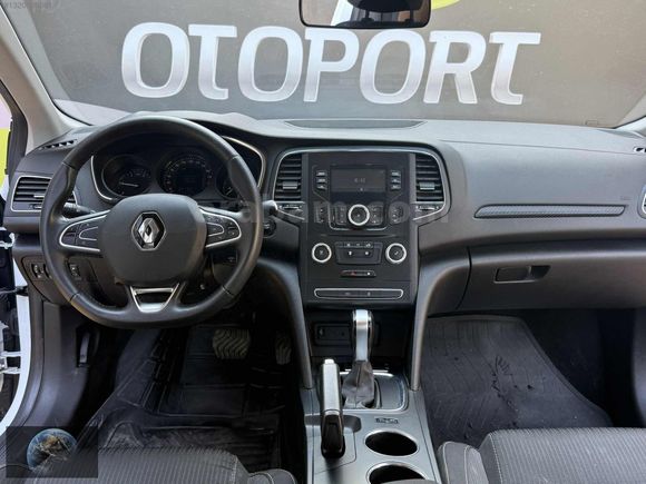 2020 RENAULT MEGANE 1,5 TAÇ FULL SERVİS BAKIMLI KREDİ İMK