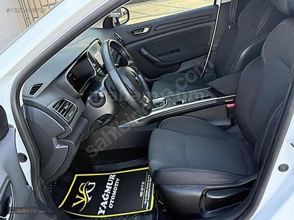 2025 ÇIKIŞLI RENAULT MEGANE 1.5 BLUE DCİ TOUCH