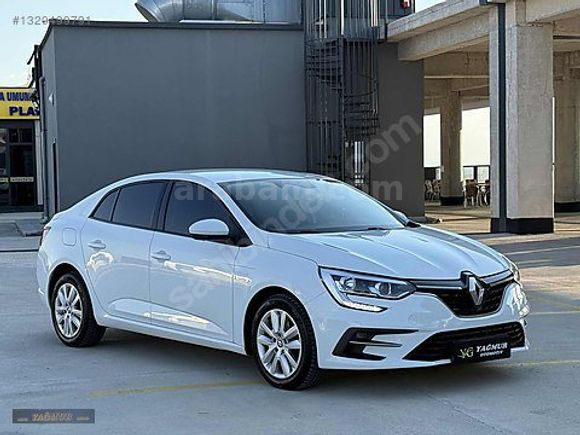 2025 ÇIKIŞLI RENAULT MEGANE 1.5 BLUE DCİ TOUCH