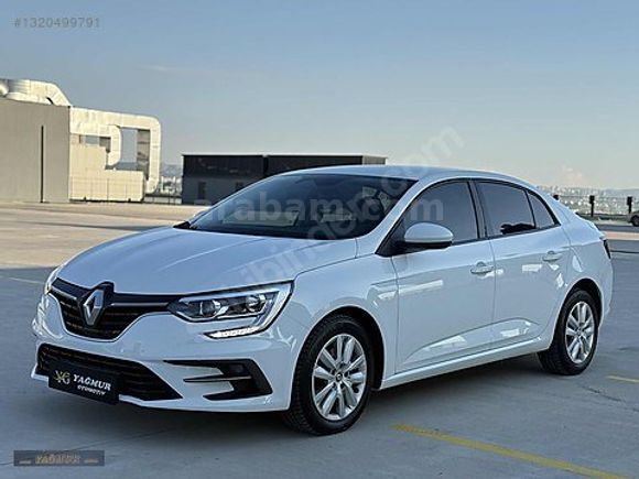 2025 ÇIKIŞLI RENAULT MEGANE 1.5 BLUE DCİ TOUCH