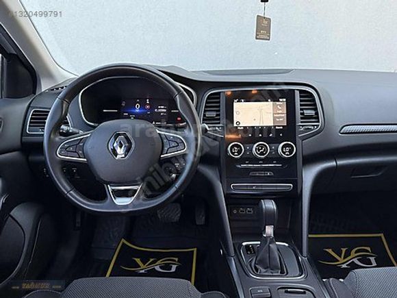 2025 ÇIKIŞLI RENAULT MEGANE 1.5 BLUE DCİ TOUCH