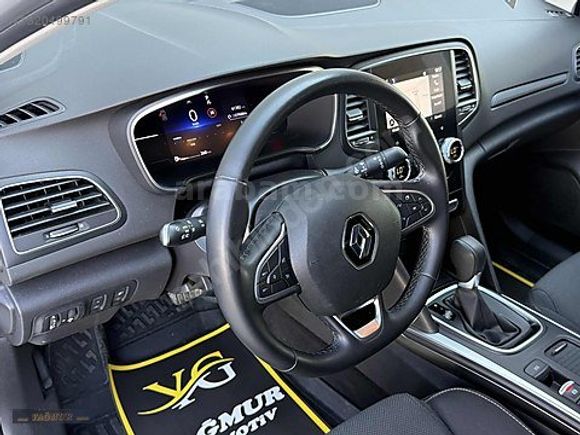 2025 ÇIKIŞLI RENAULT MEGANE 1.5 BLUE DCİ TOUCH