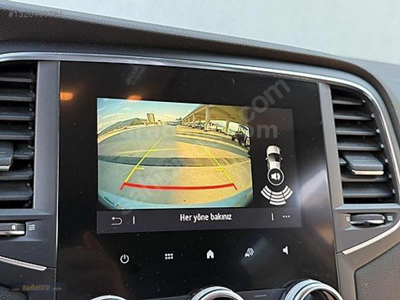 2025 ÇIKIŞLI RENAULT MEGANE 1.5 BLUE DCİ TOUCH