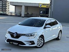 2025 ÇIKIŞLI RENAULT MEGANE 1.5 BLUE DCİ TOUCH