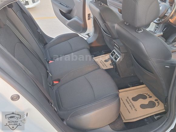 2 PARÇA BOYALI YENİ MAKYAJLI KASA ÇİZİKSİZ CAM GİBİ MEGANE