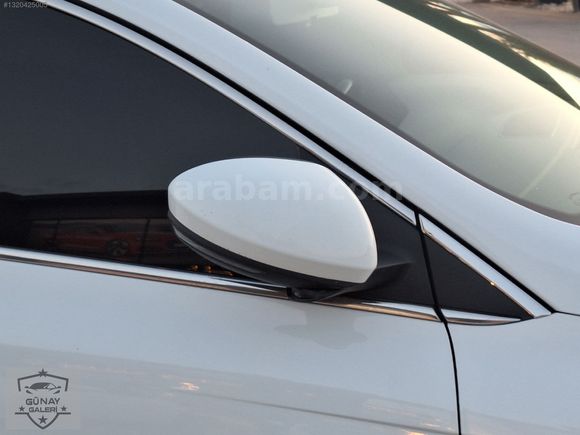 2 PARÇA BOYALI YENİ MAKYAJLI KASA ÇİZİKSİZ CAM GİBİ MEGANE