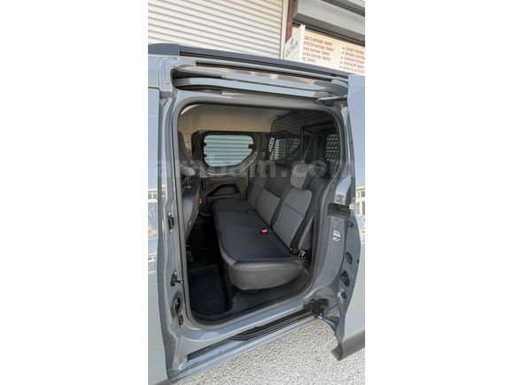 Sahibinden Renault Express Combi 1.5 BlueDCI Touch 2023 Model 