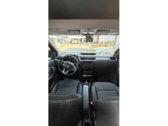 Sahibinden Renault Express Combi 1.5 BlueDCI Touch 2023 Model 