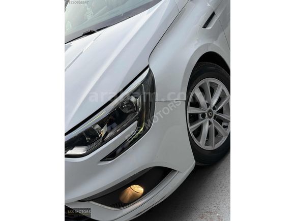 -BSS MOTORS-2020 DİZEL OTOMATİK TOUCH MEGANE 107 BİN KM Y.SERVİS