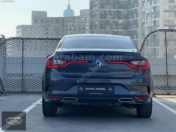 AUTO ARZEL 2022 RENAULT MEGANE 1.5 BLUEDCİ TOUCH 111.000 KM