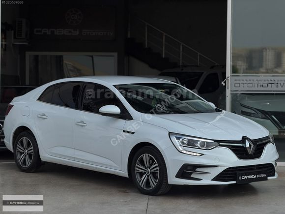 2022 MODEL RENAULT MEGANE 1.5 BLUEDCİ TOUCH HATASIZ BOYASIZ
